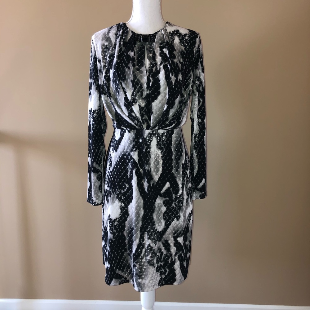 Snakeskin print classy dress